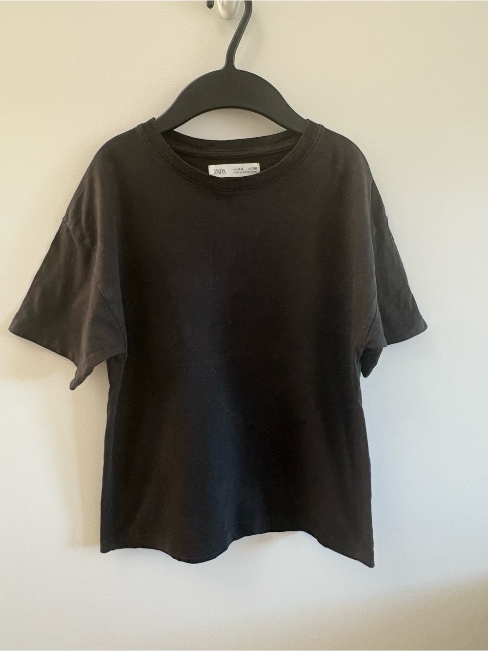 Zara Black Short Sleeve Crew Neck Tee
